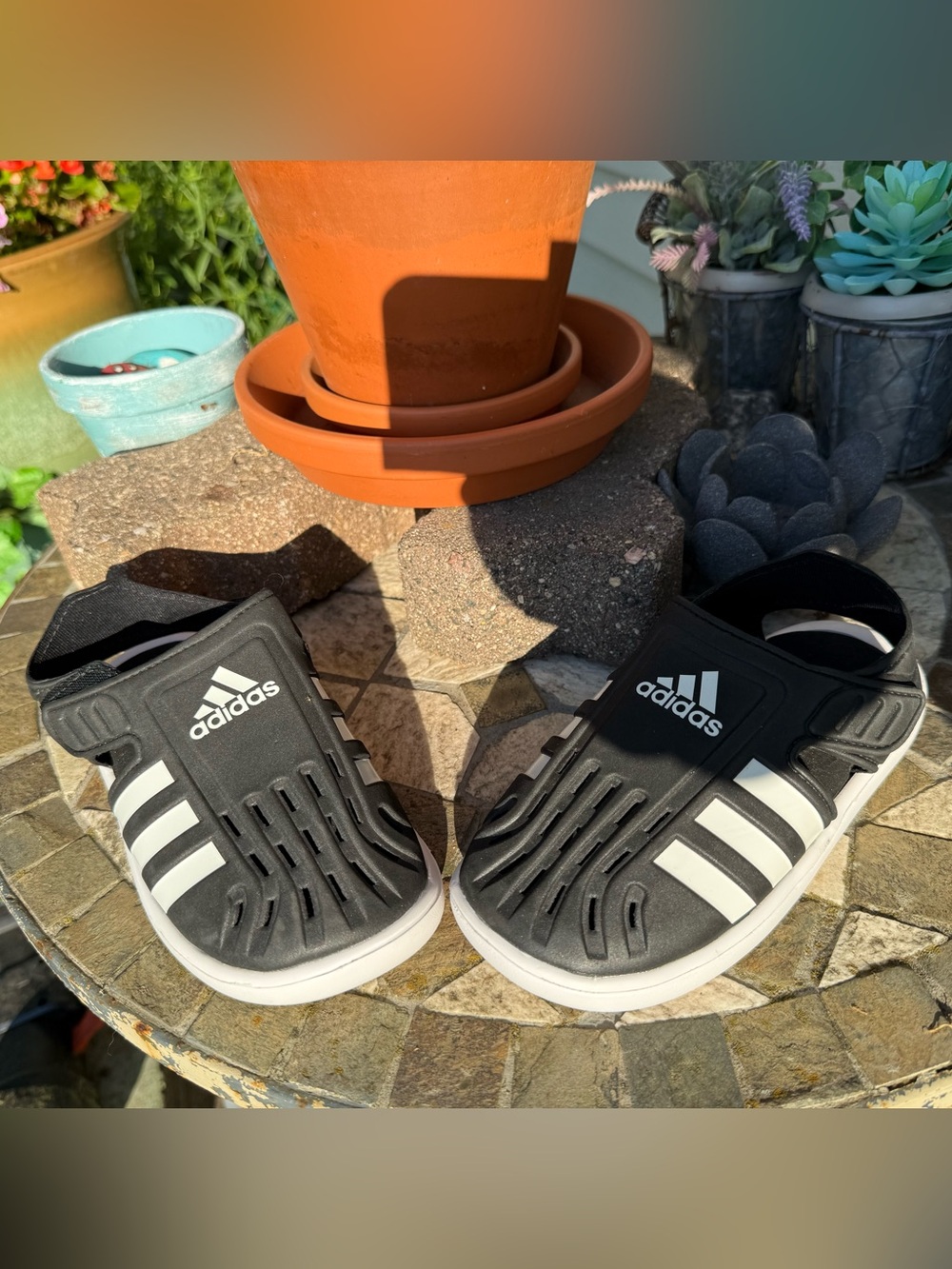 📣Adidas Black and White Summer Closed Toe Water Sandals size 12K